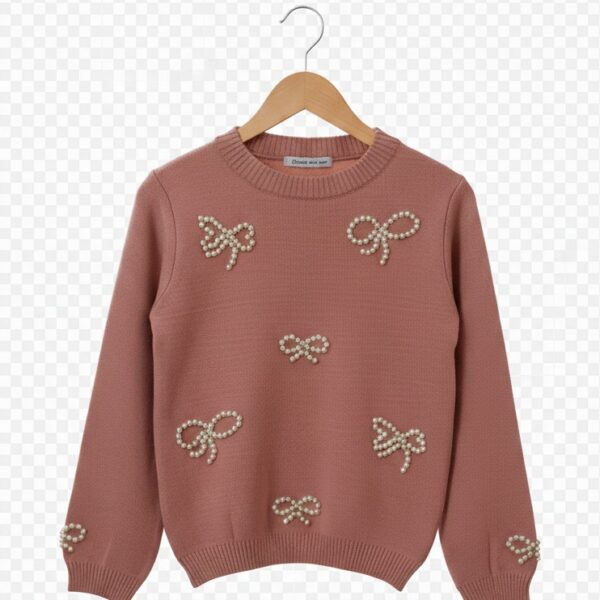 Pull rose poudré à nœuds perlés – Élégance féminine